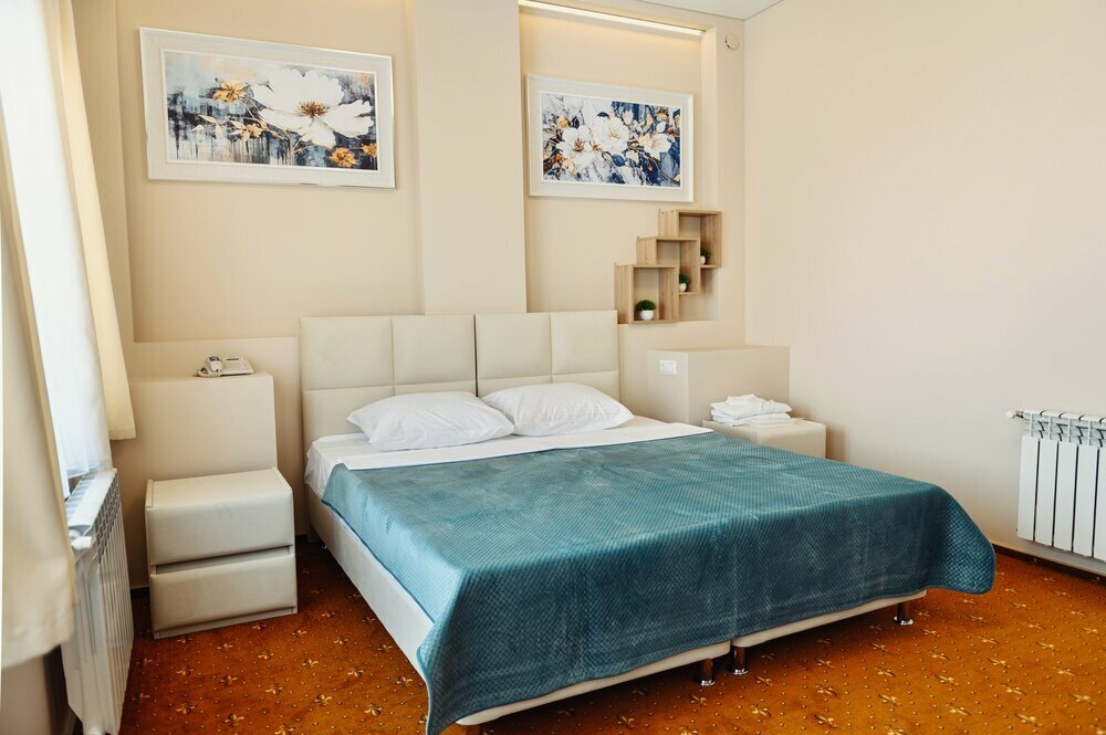 Гостиница Торнадо Ейск