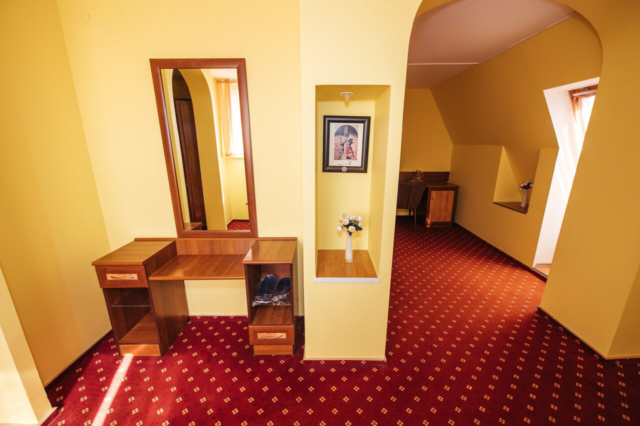 Гостиница Торнадо Ейск