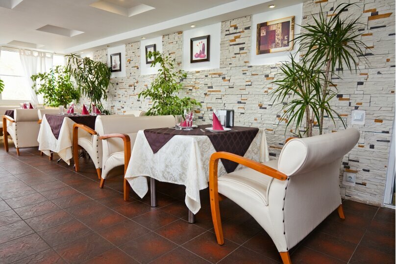 Гостиница Торнадо Ейск-12