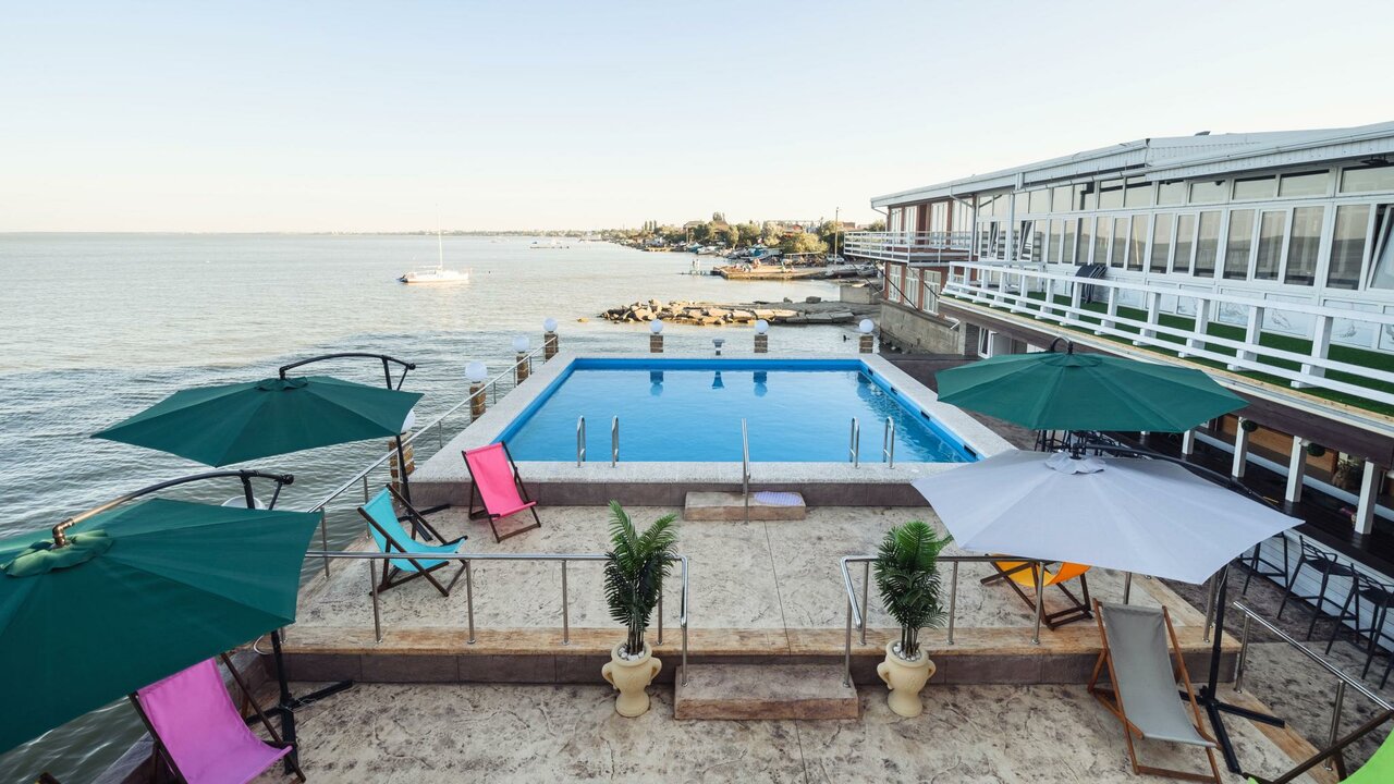 Гостиница Торнадо Ейск-56