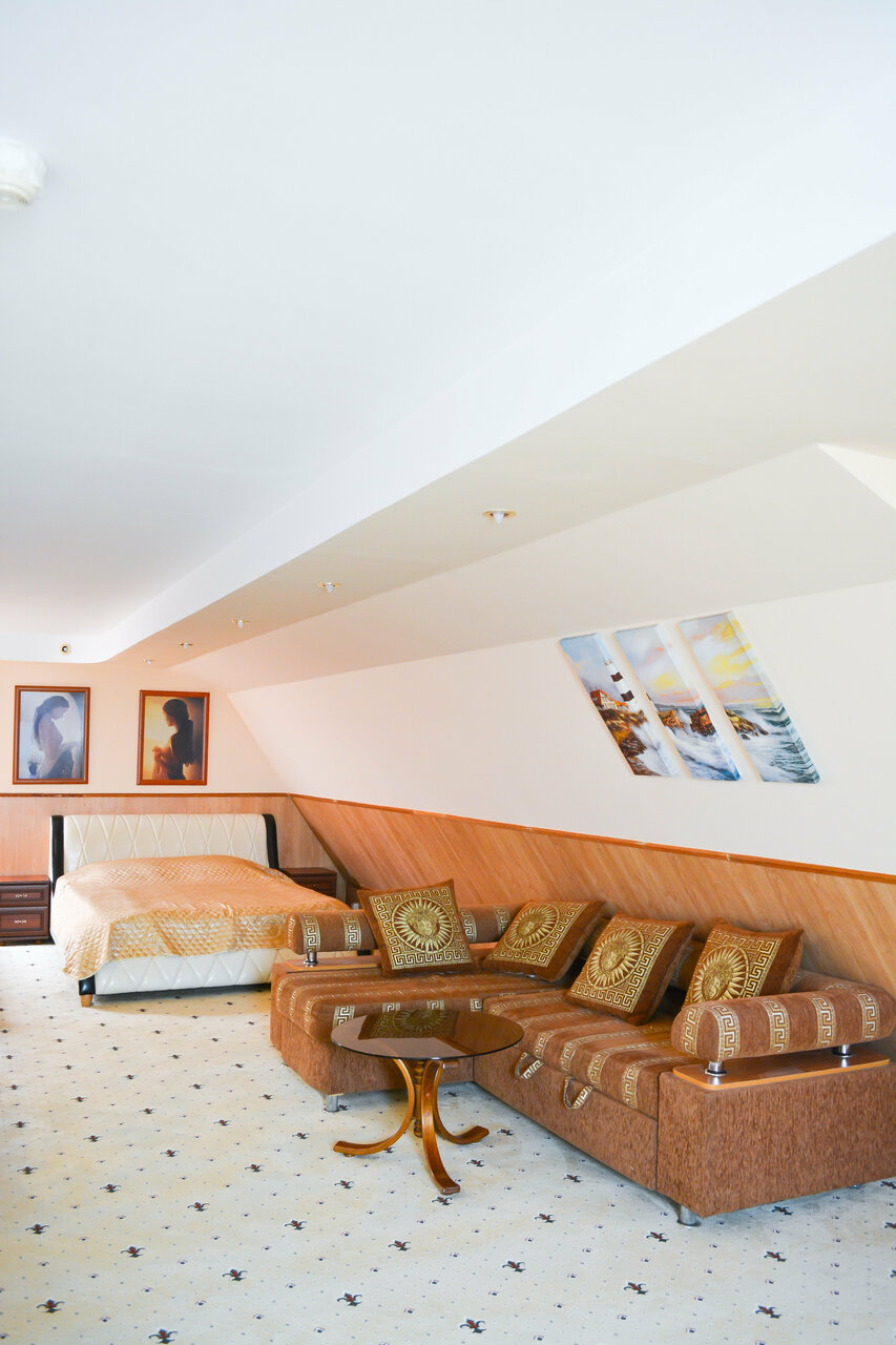 Гостиница Торнадо Ейск