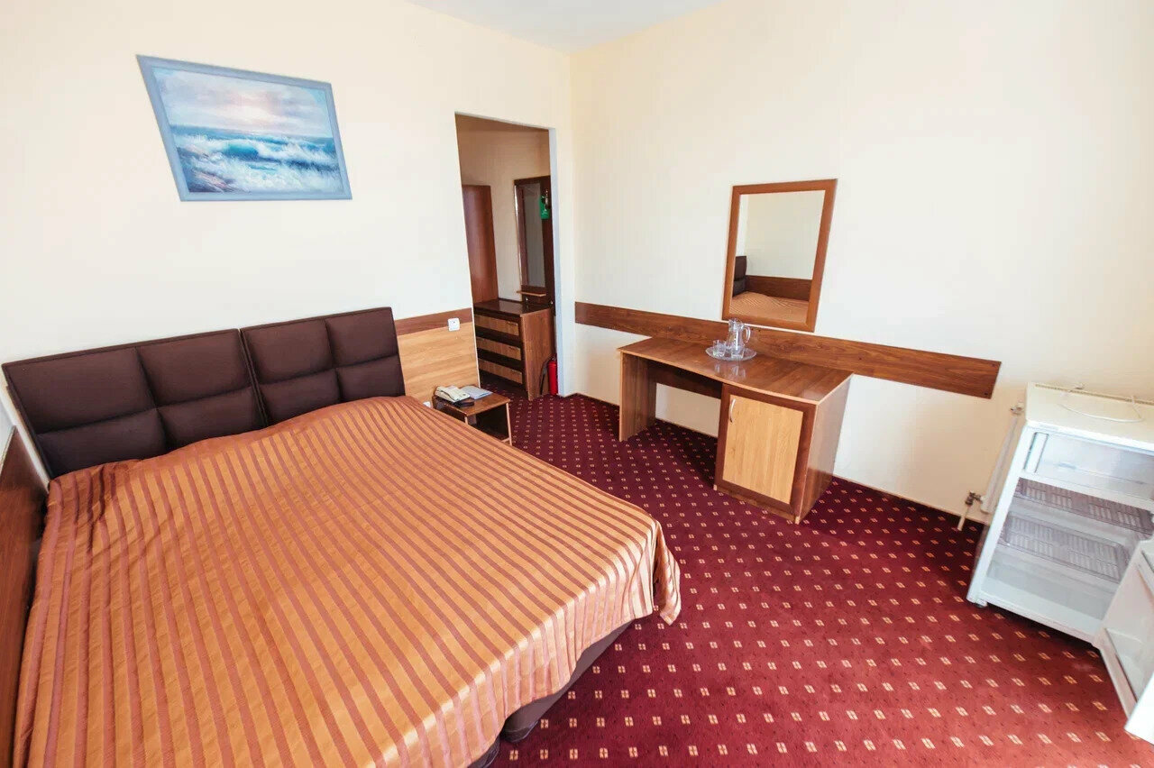 Гостиница Торнадо Ейск