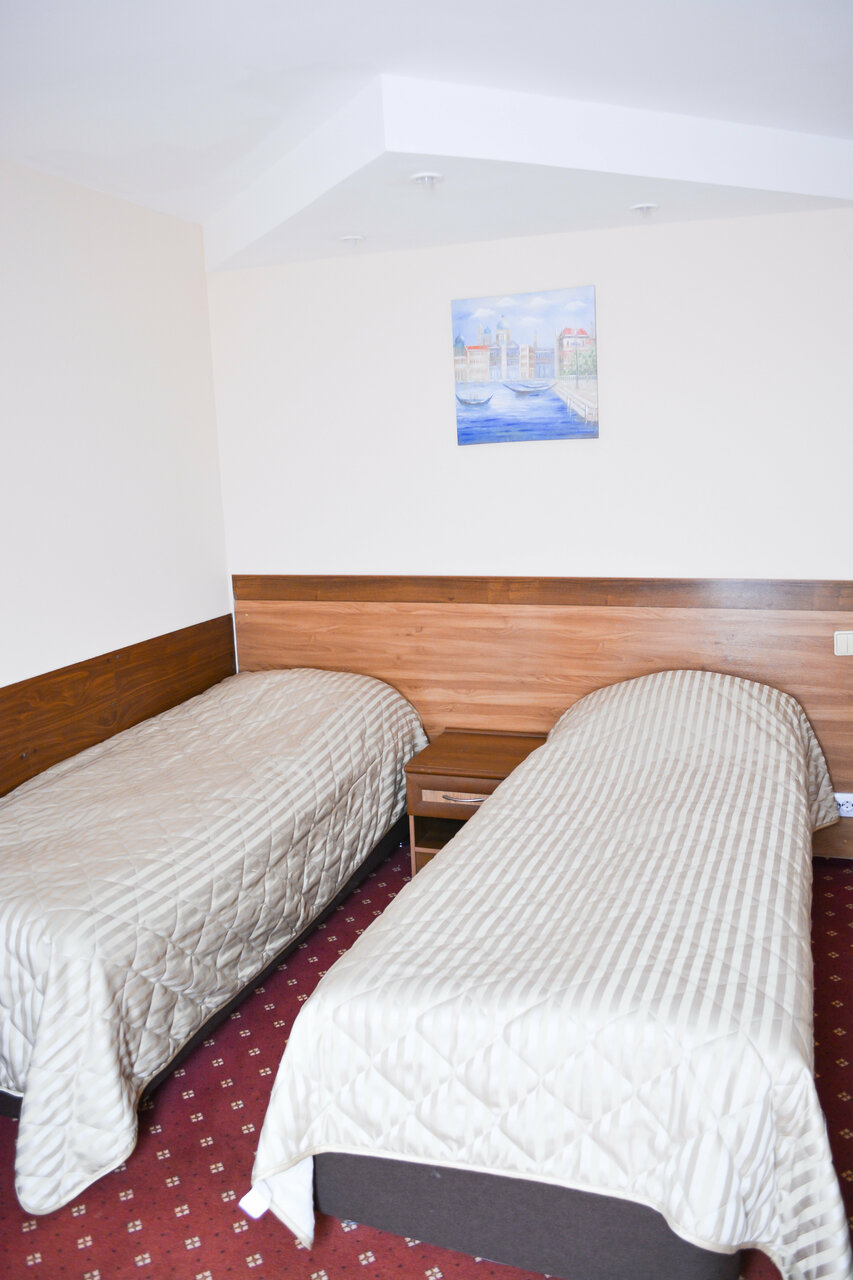 Гостиница Торнадо Ейск