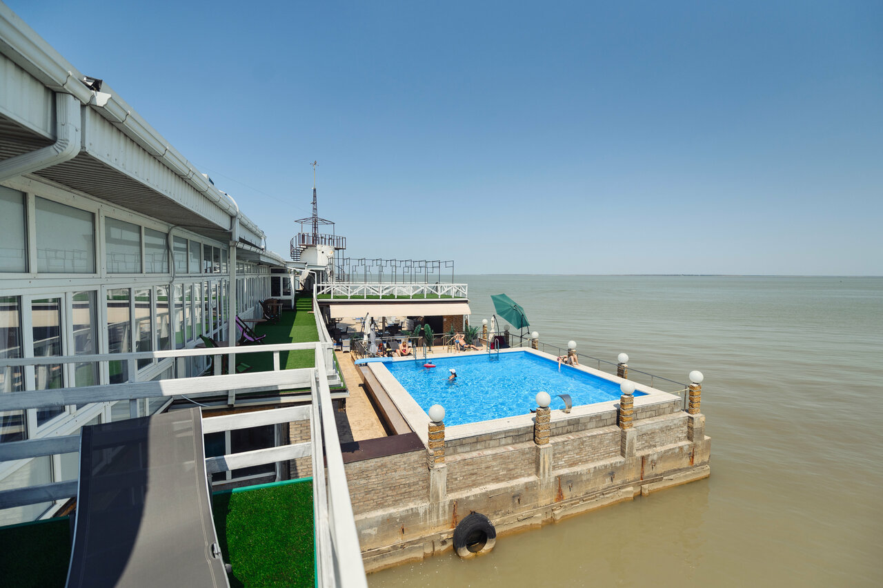 Гостиница Торнадо Ейск