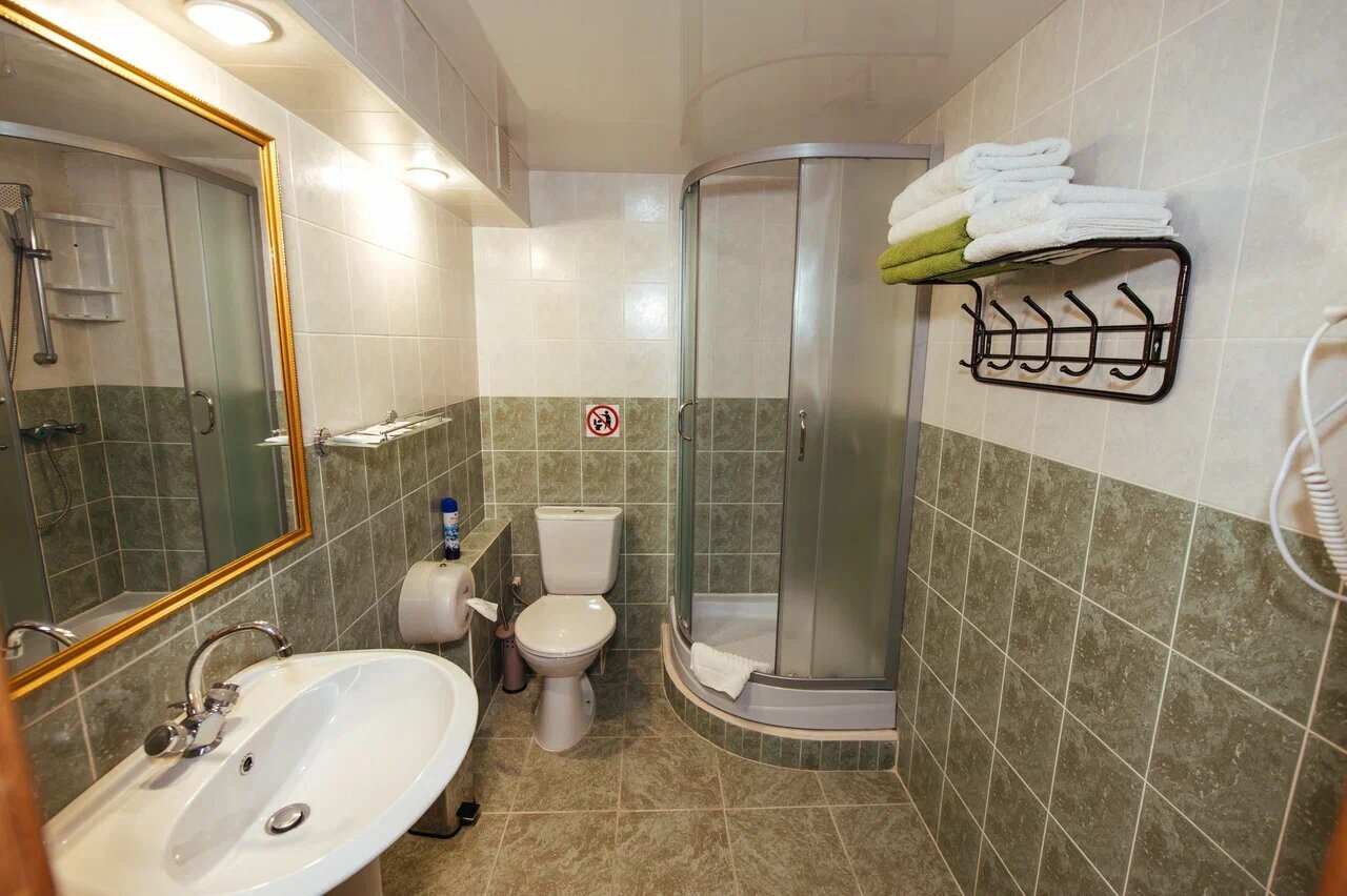 Гостиница Торнадо Ейск