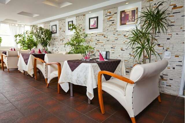 Гостиница Торнадо Ейск-11