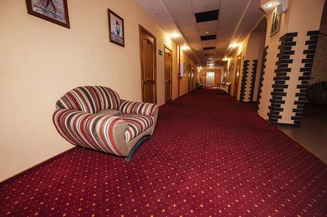 Гостиница Торнадо Ейск-12