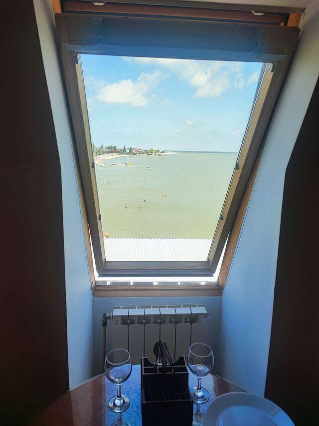 Гостиница Торнадо Ейск-86